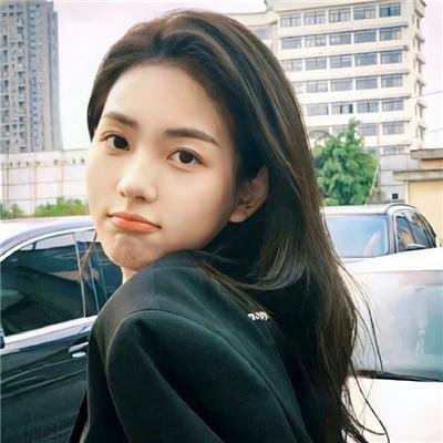 迷雾中的她