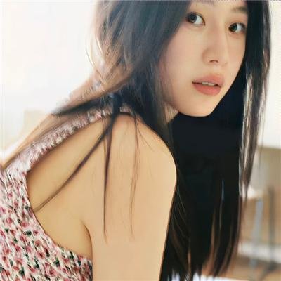 明月入卿怀